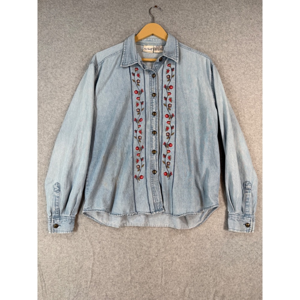 Two Twenty Medium Denim Shirt Floral Embroidery Cotton Light Wash Vintage